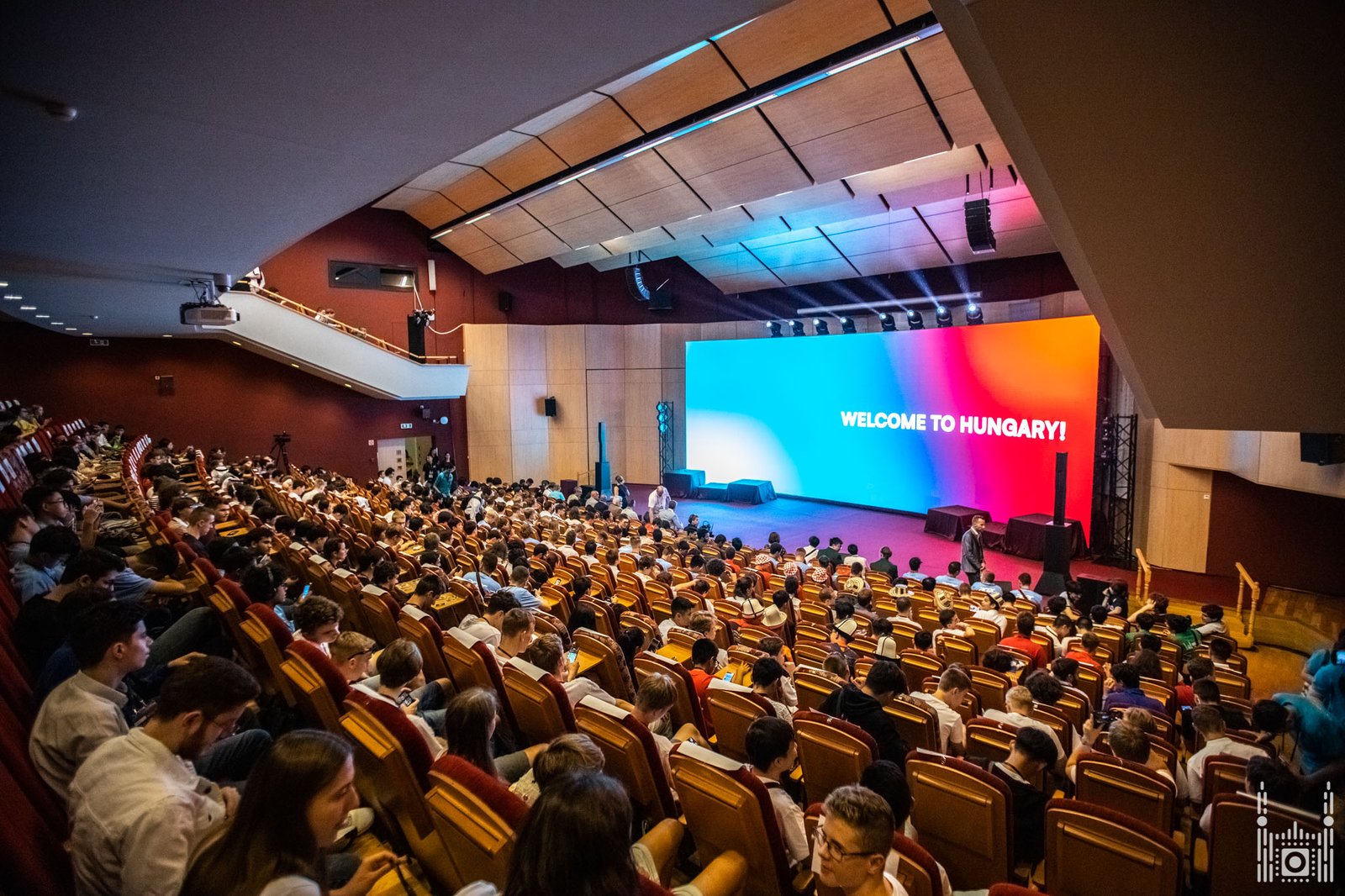 IOI_2023_HUNGARY_DAY2-54-1